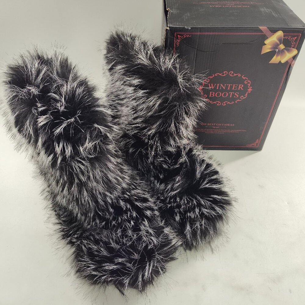 Drama Queen Faux Fur Boots Women's Size 41/US Size 9